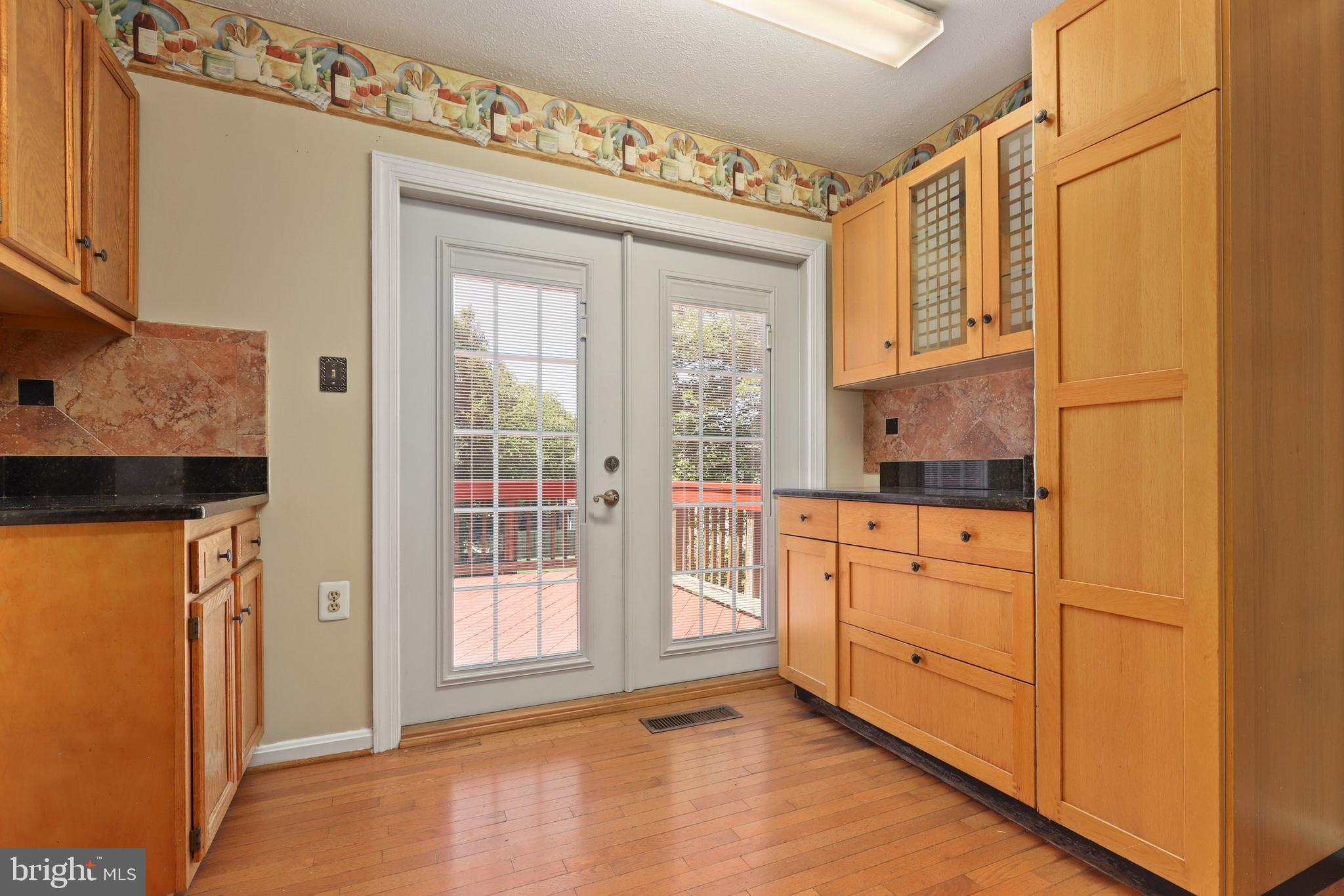 10447 Labrador Loop Manassas, VA 20112 - Photo 11 of 46
