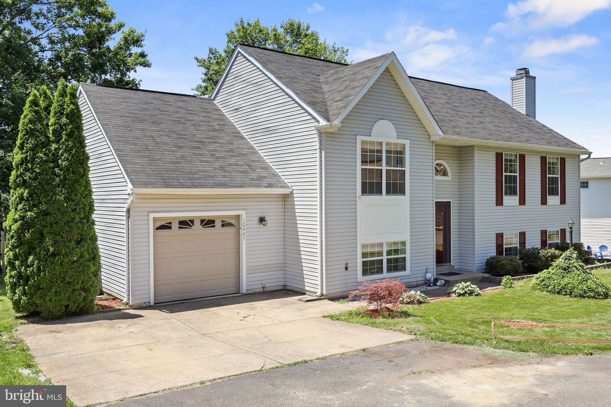 10447 Labrador Loop Manassas, VA 20112 - Photo 3 of 46