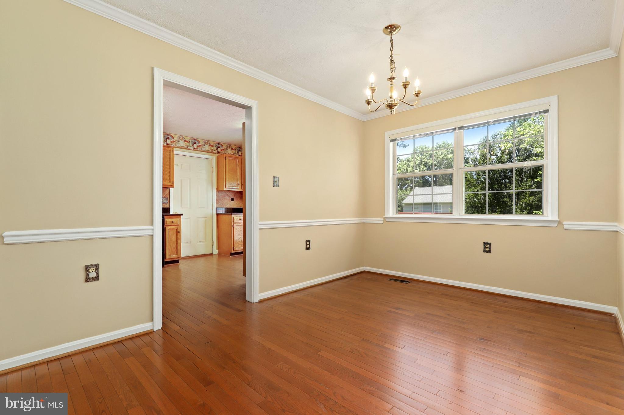 10447 Labrador Loop Manassas, VA 20112 - Photo 7 of 46