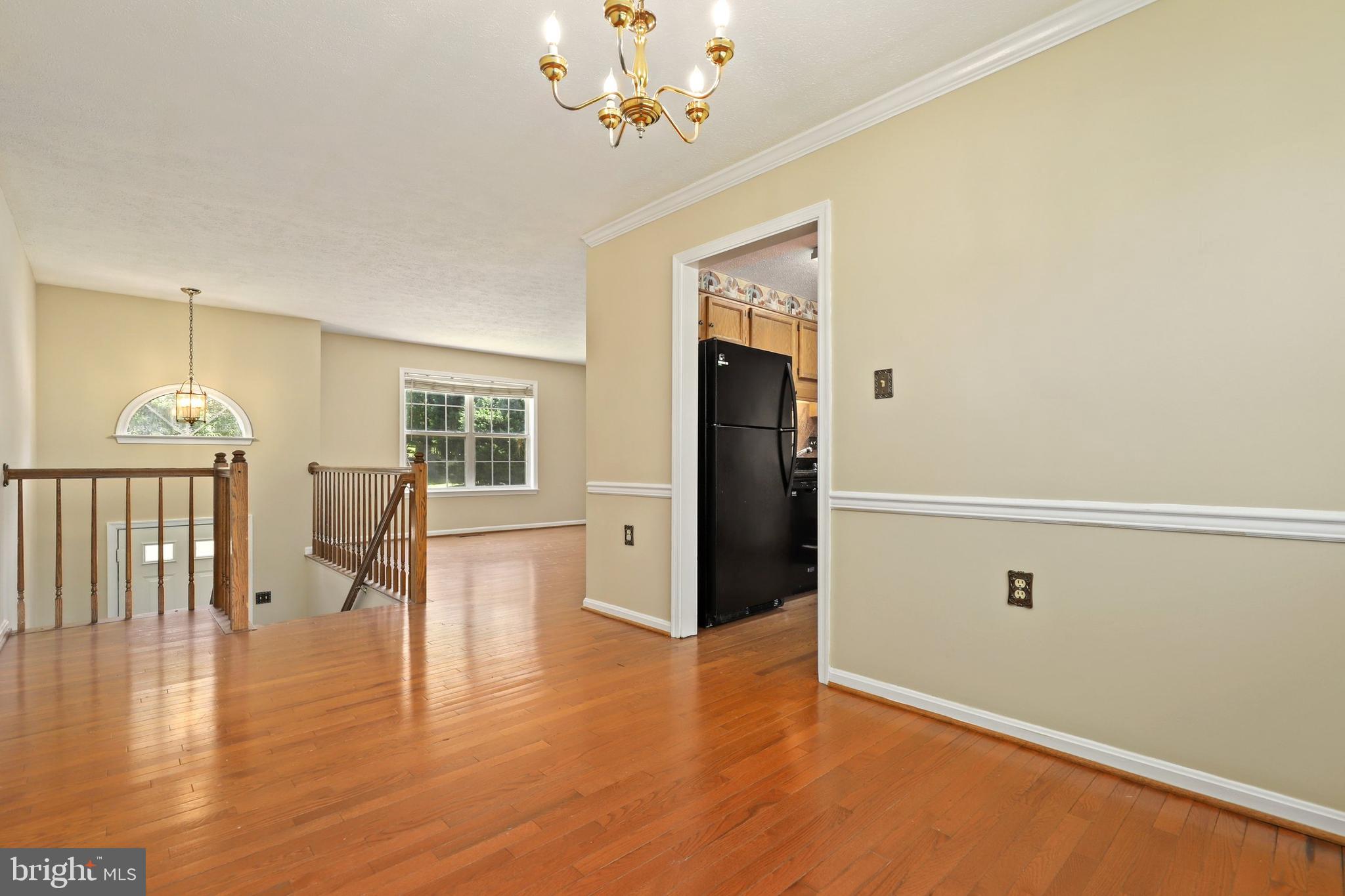 10447 Labrador Loop Manassas, VA 20112 - Photo 8 of 46