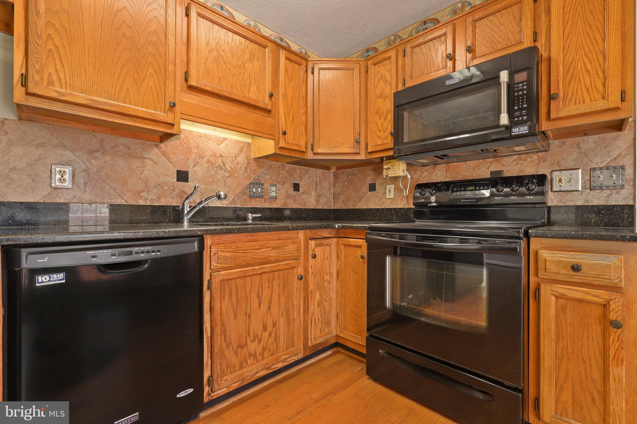 10447 Labrador Loop Manassas, VA 20112 - Photo 10 of 46