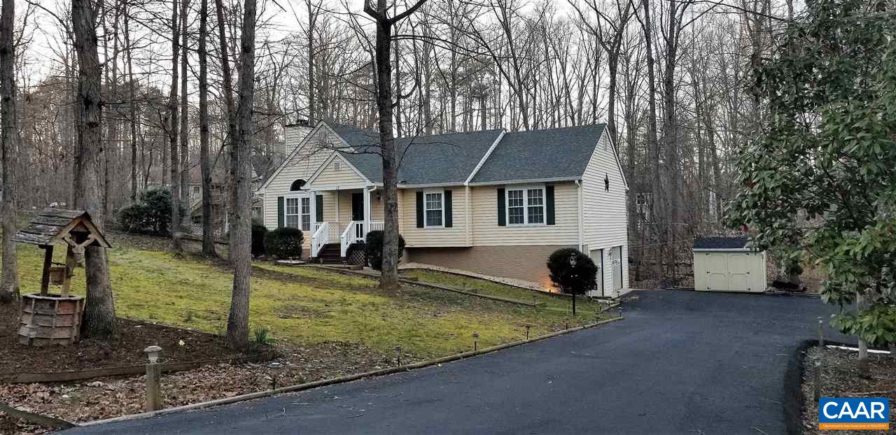 13 Colonial Road Palmyra, VA 22963 - Photo 29 of 34 front view of a house with a yard