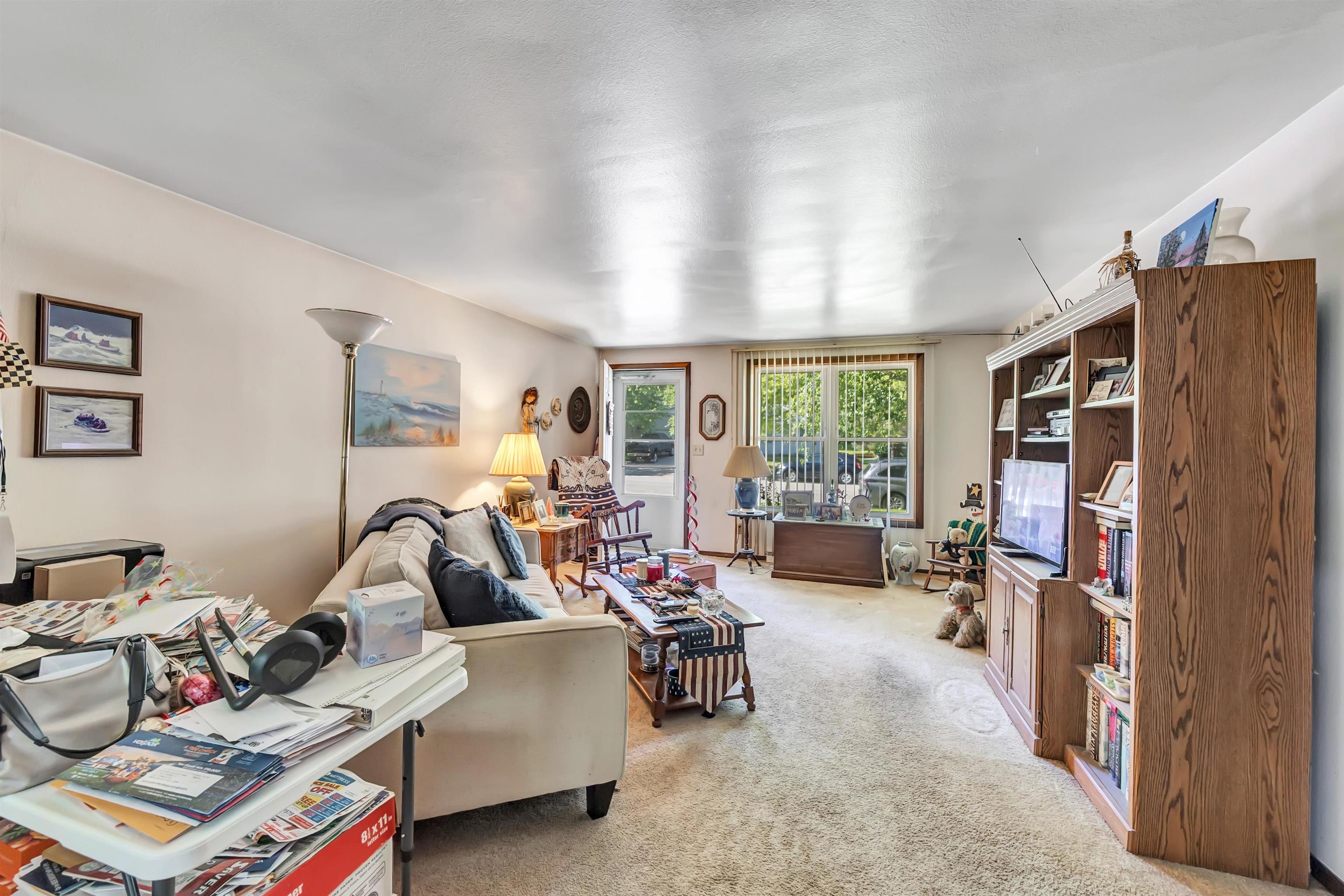 1827 Cormier Road Green Bay, WI 54313 - Photo 5 of 30