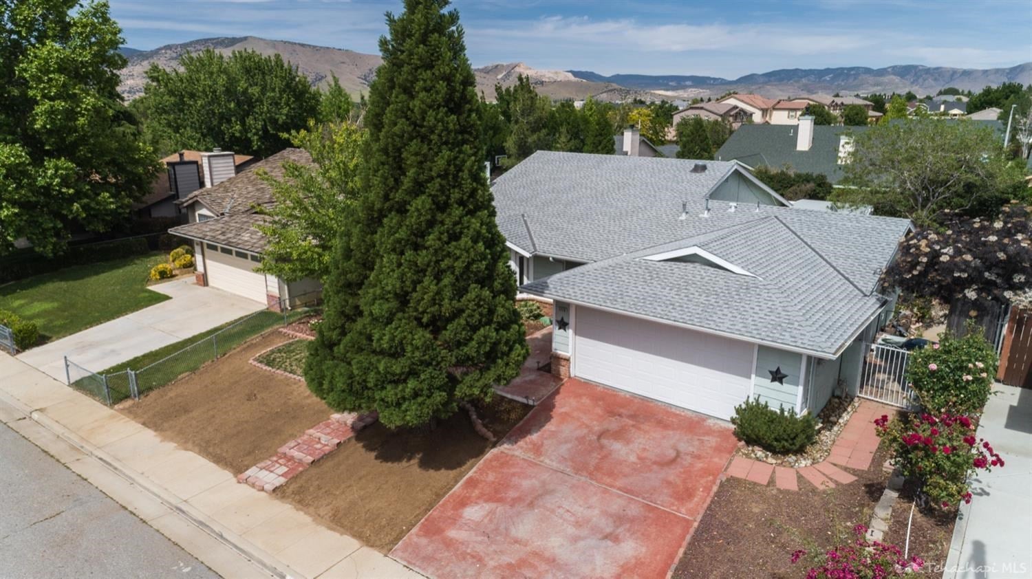 1310 El Rancho Drive Tehachapi, CA 93561 - Photo 35 of 48 Gallery Image 35