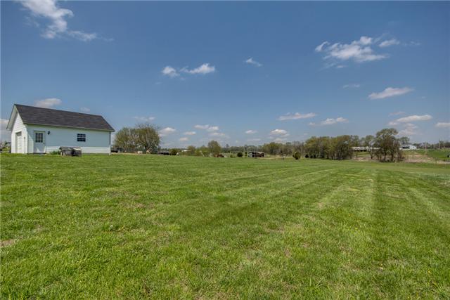 571 Governor Hall Road Castalian Springs, TN 37031 - Photo 18 of 20 Gallery Image 18
