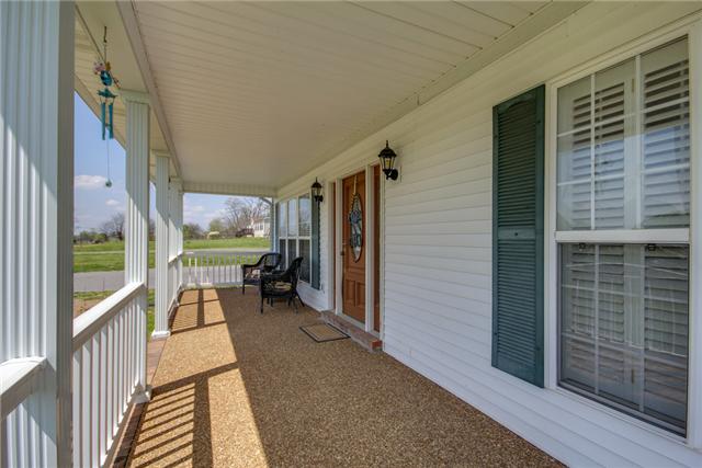 571 Governor Hall Road Castalian Springs, TN 37031 - Photo 3 of 20 Gallery Image 3