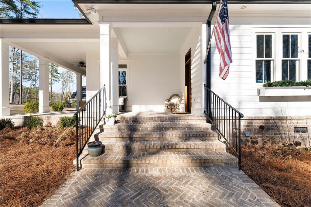 49 Cedar Gate Lane Kingston, GA 30145 - Photo 16 of 73 a view of entryway and hall