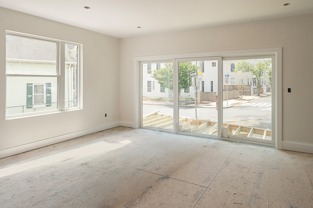 60 Franklin Street, Unit 1 Somerville, MA 02145 - Photo 8 of 11