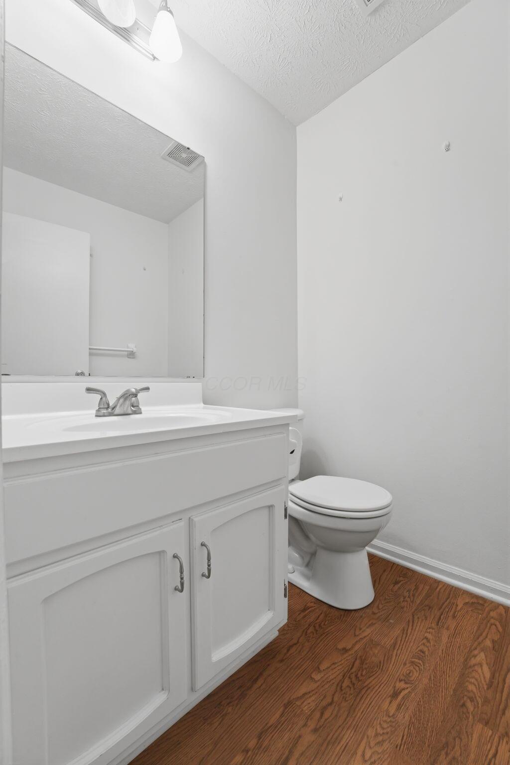 7772 Sawmill Road Dublin, OH 43016 - Photo 7 of 23 1/2 bath