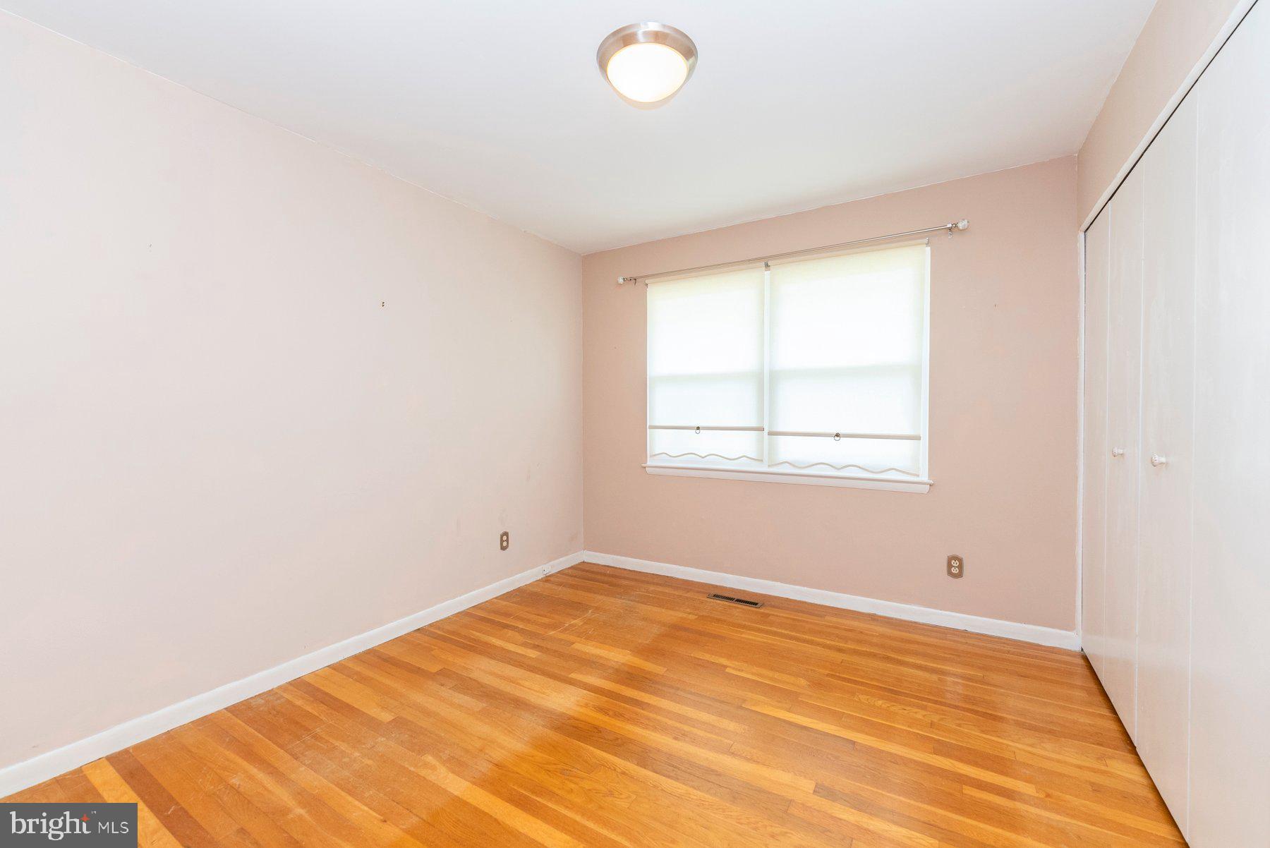 10135 Charington Road Cockeysville, MD 21030 - Photo 14 of 25 Gallery Image 14