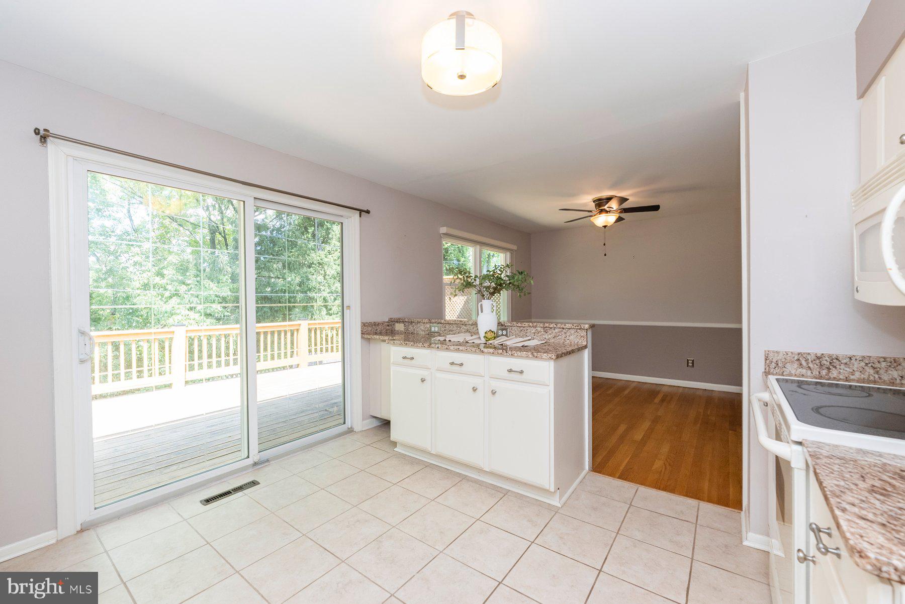 10135 Charington Road Cockeysville, MD 21030 - Photo 8 of 25 Gallery Image 8
