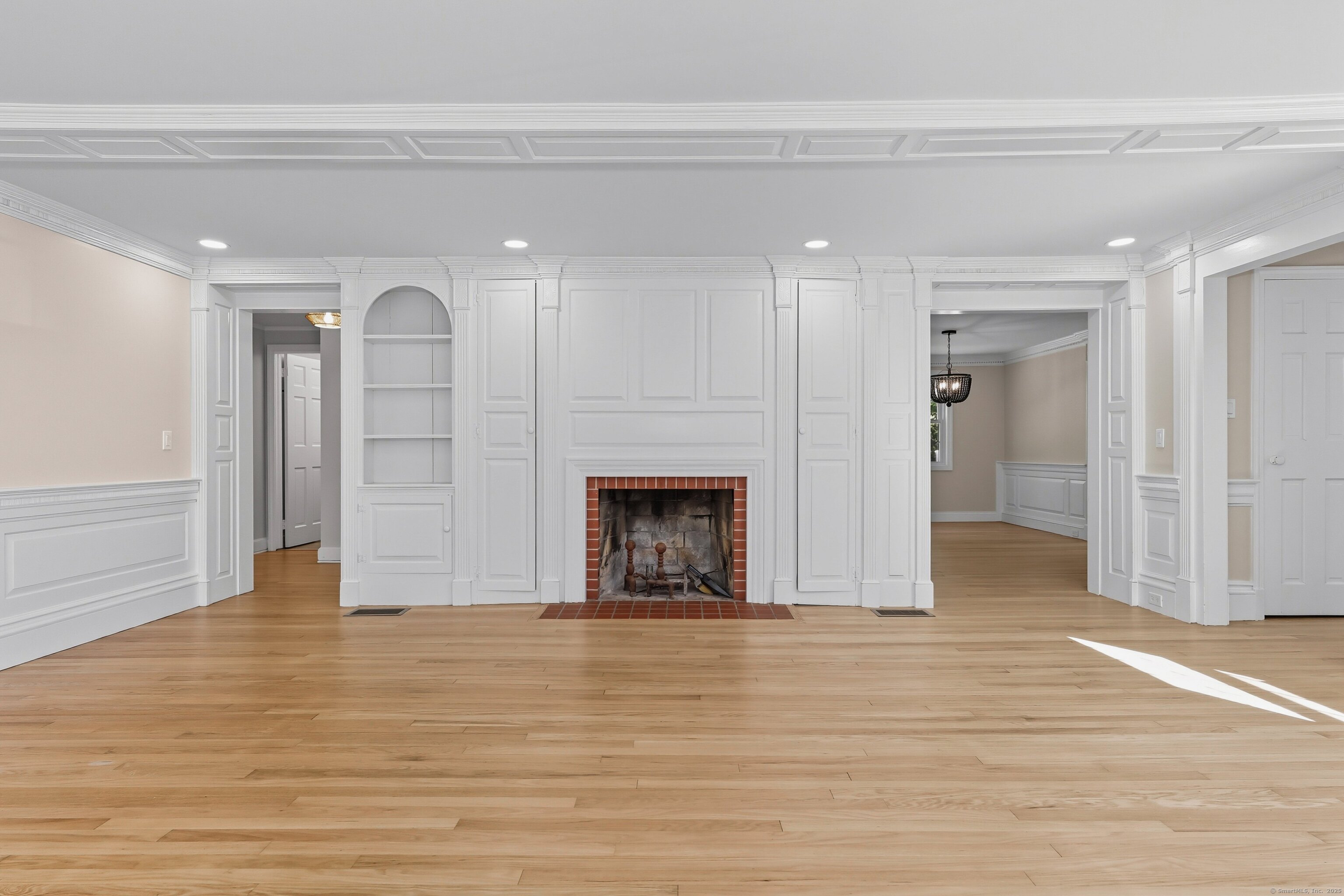 90 Battle Street Bristol, CT 06010 - Photo 18 of 68