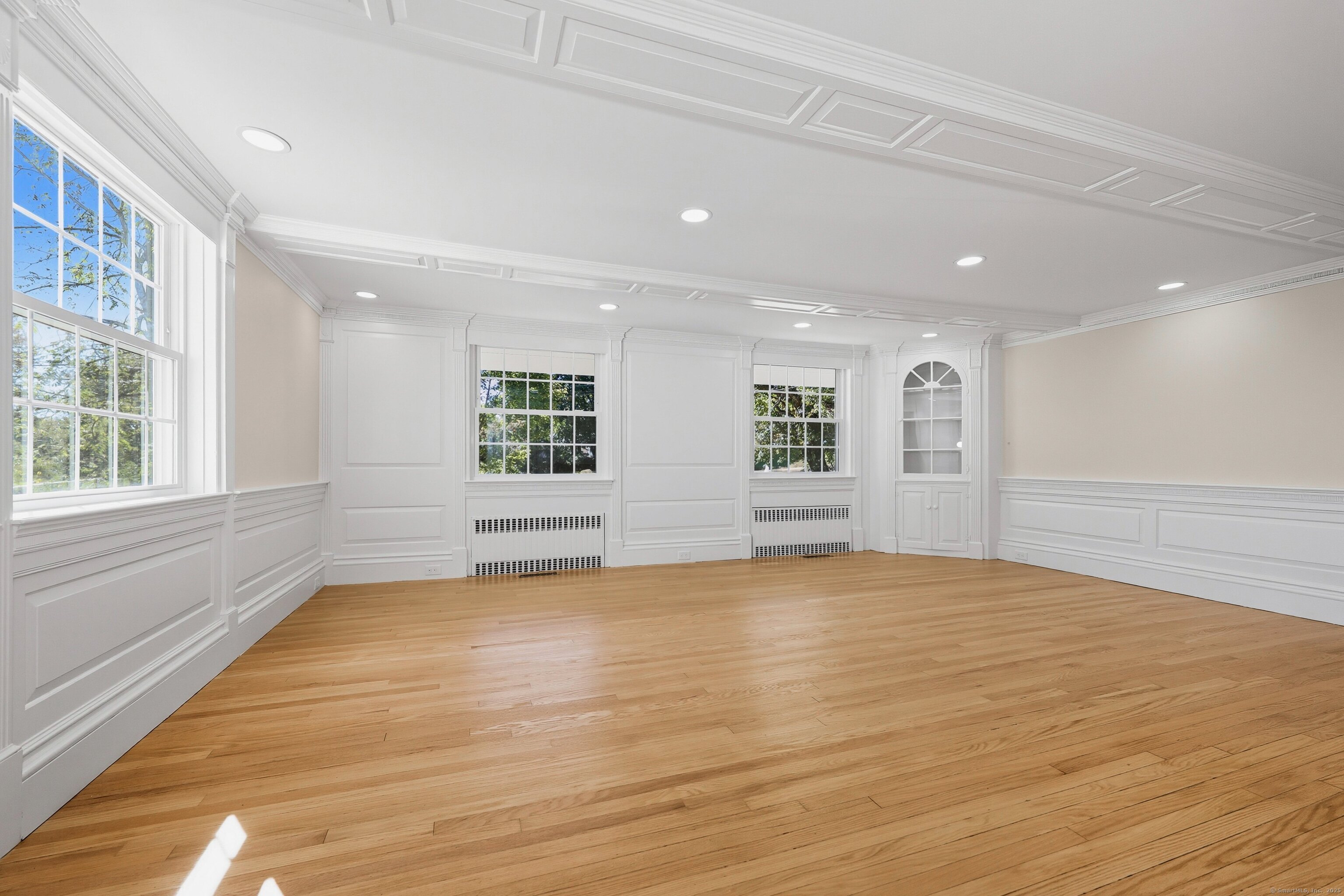 90 Battle Street Bristol, CT 06010 - Photo 20 of 68