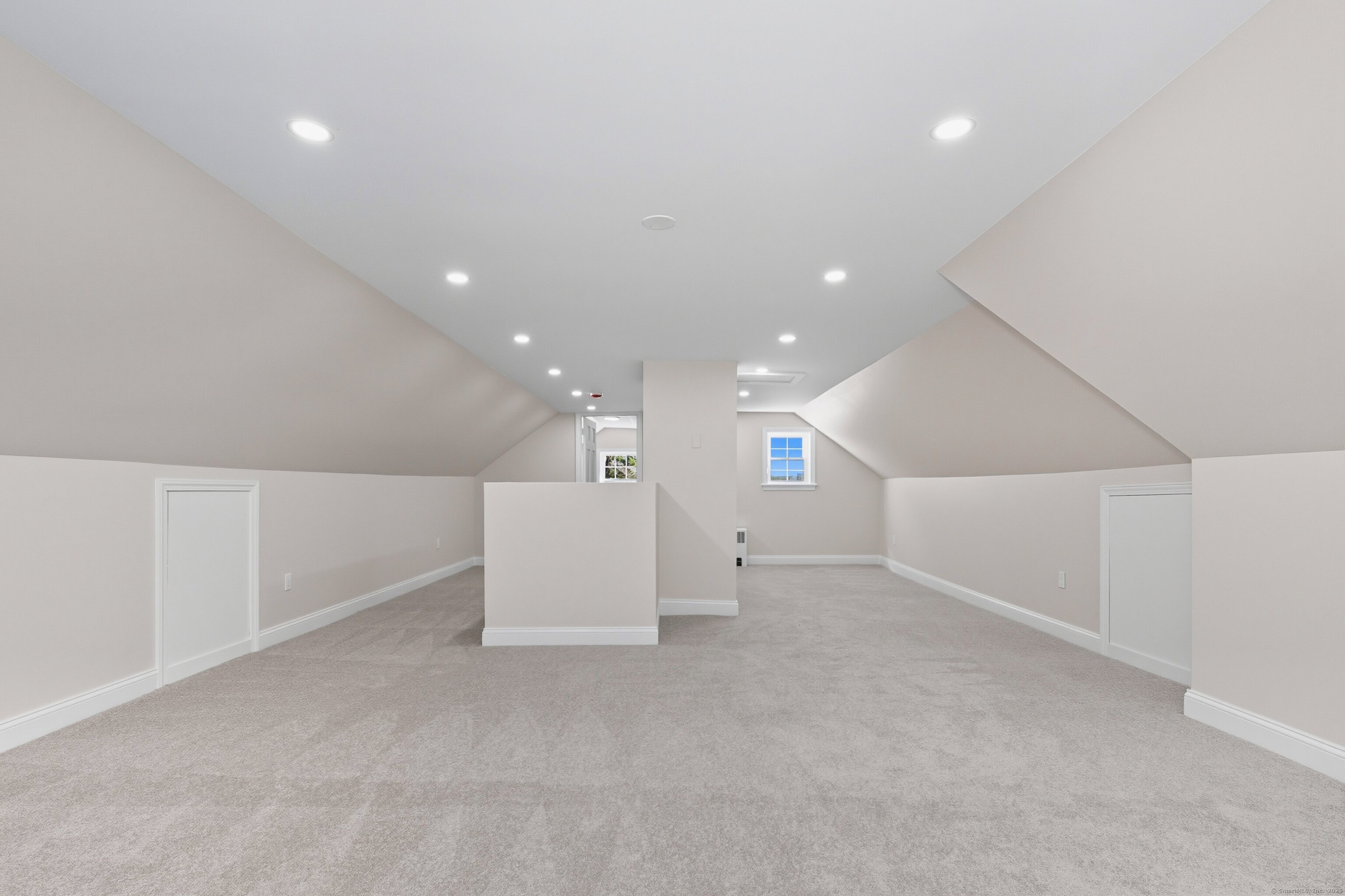 90 Battle Street Bristol, CT 06010 - Photo 43 of 68