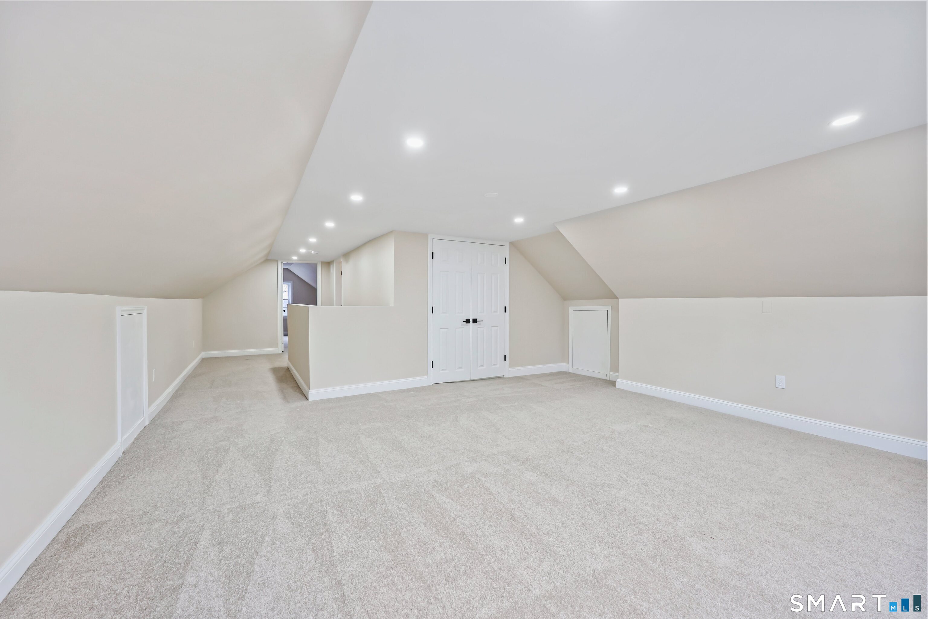 90 Battle Street Bristol, CT 06010 - Photo 49 of 68