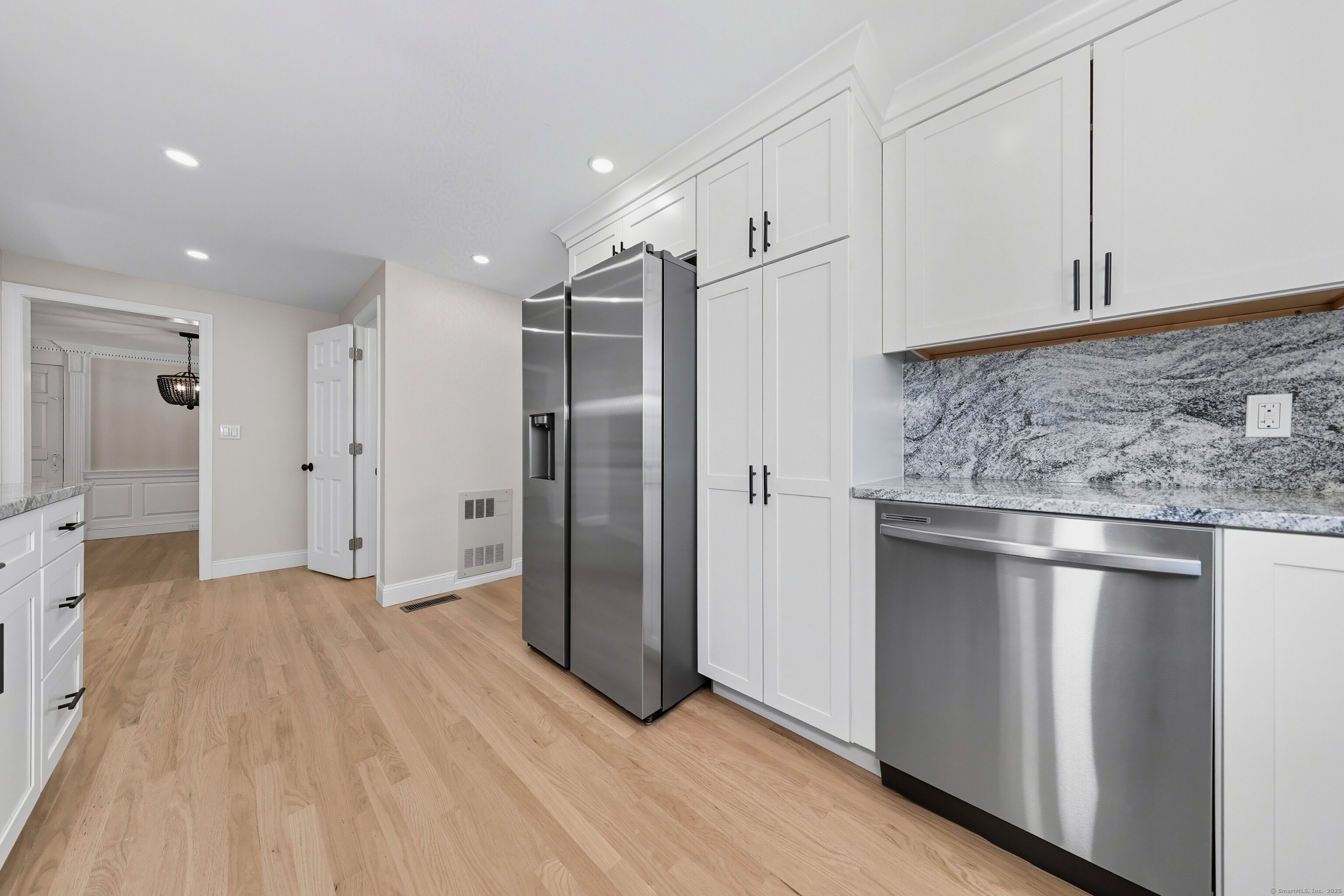 90 Battle Street Bristol, CT 06010 - Photo 7 of 68