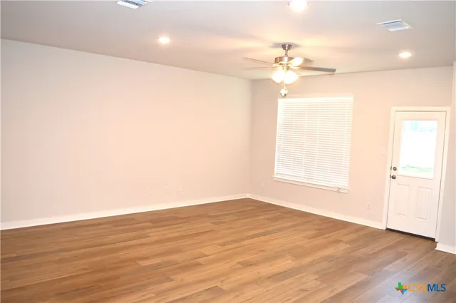 $1,899 | 1911 Meridian Loop, Temple, TX 76504