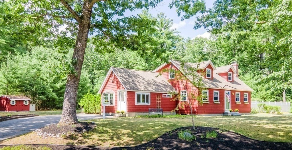 12 Stratton Hill Road Westford, MA 01886 - Photo 1 of 39 Gallery Image 1