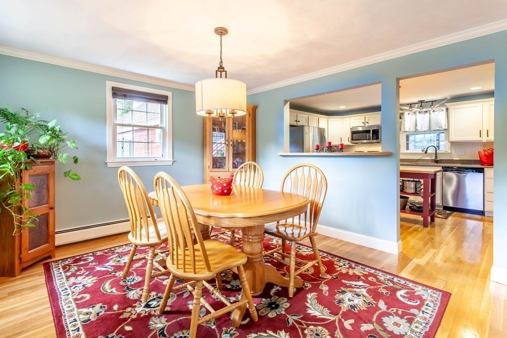 12 Stratton Hill Road Westford, MA 01886 - Photo 5 of 39 Gallery Image 5