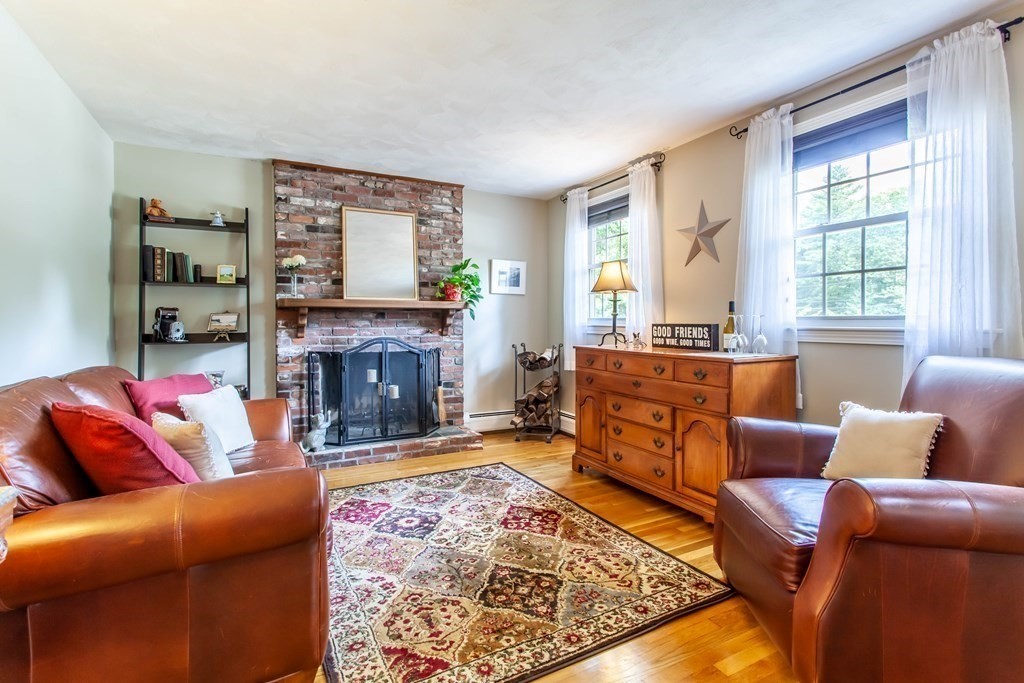 12 Stratton Hill Road Westford, MA 01886 - Photo 6 of 39 Gallery Image 6
