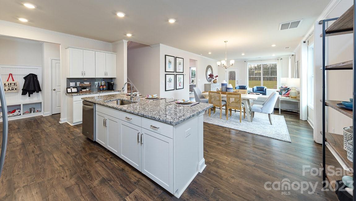 7890 Iron Road Sherrills Ford, NC 28673 - Photo 3 of 32