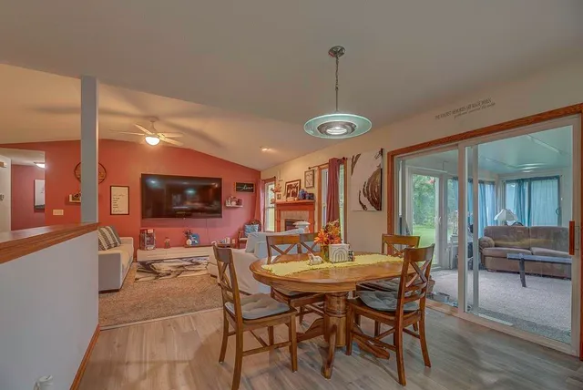 $429,900 | 126 Deanna Drive, Evansville, WI 53536