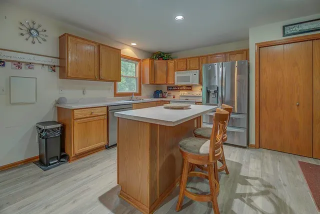 $429,900 | 126 Deanna Drive, Evansville, WI 53536