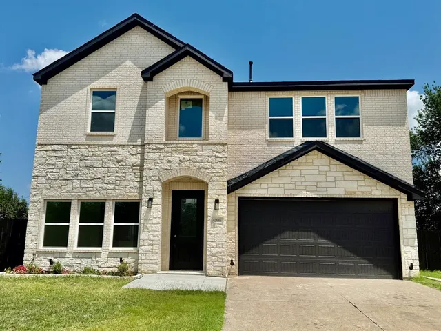 $519,000 | 4908 Farrier Court, Grand Prairie, TX 75052