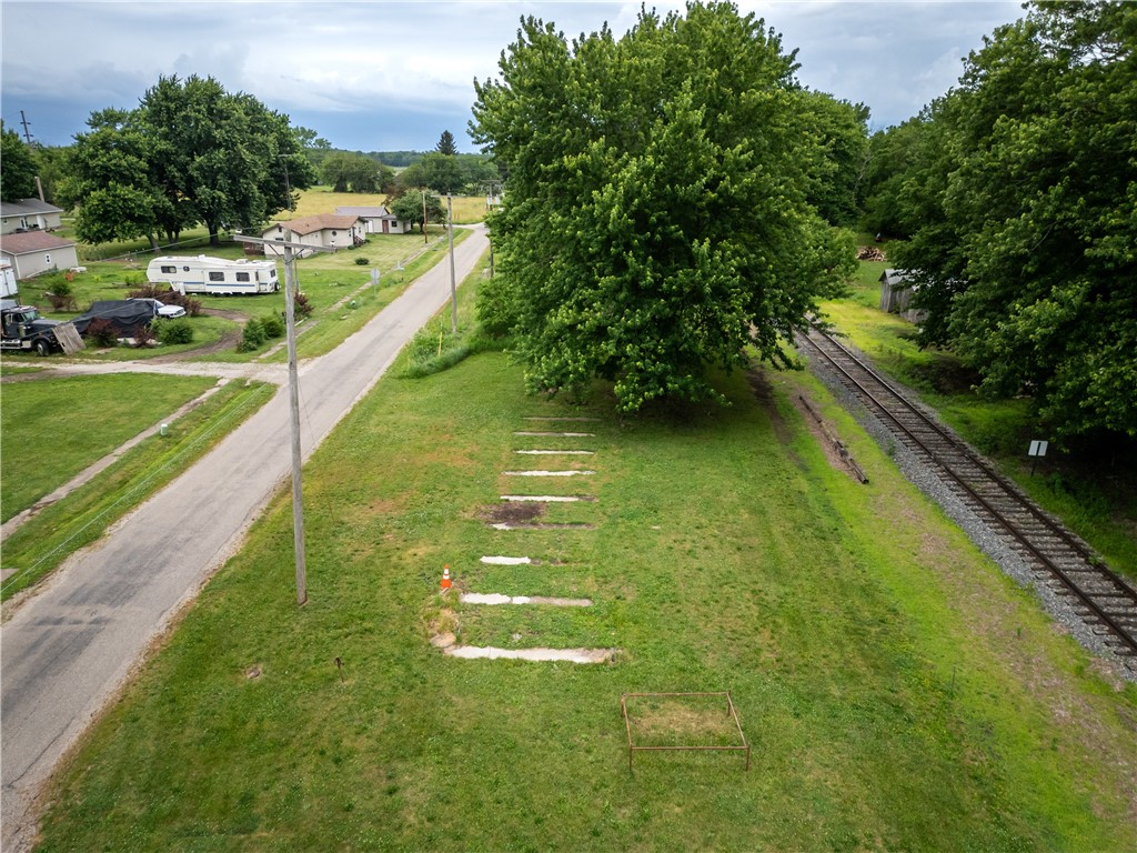 3979 1500 East Road Ridge Farm, IL 61870 - Photo 2 of 7