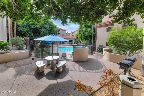 $2,495 | 5104 North 32nd Street, Unit 307, Phoenix, AZ 85018