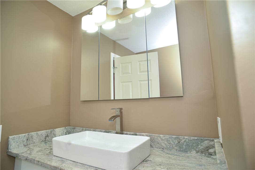 96 Ray Avenue Woonsocket, RI 02895 - Photo 9 of 27