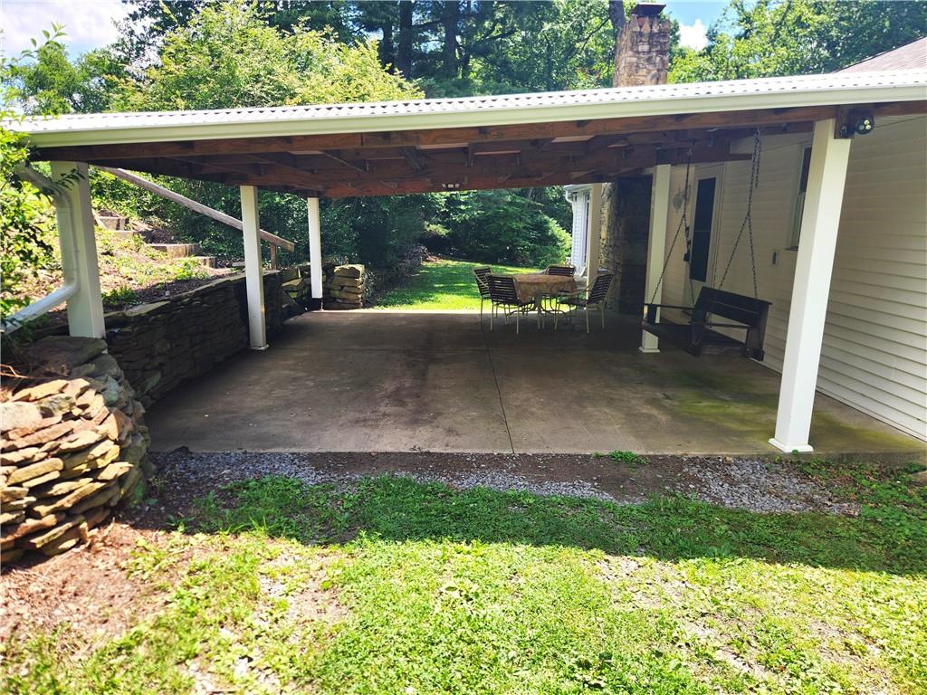 223 South Benbrook Road Butler, PA 16001 - Photo 2 of 31 Enter the spacious front porch area to living room from private lane.