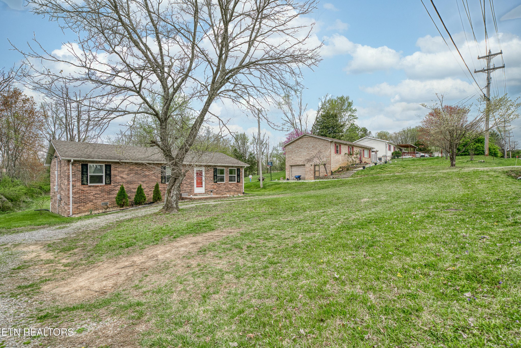 5265 Academy Road Cookeville, TN 38506 - Photo 3 of 24