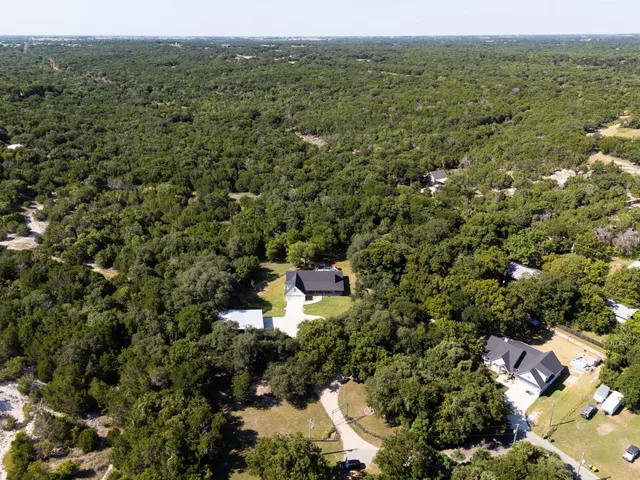 $850,000 | 428 12th St Valley Mills, Valley Mills, TX 76689