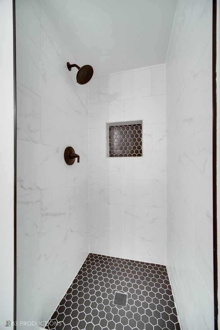 1722 Red Bud Road Bolingbrook, IL 60490 - Photo 12 of 29 view of a bathroom