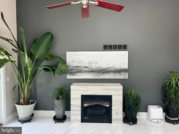 $4,800 | 3332 Philmont Avenue, Huntingdon Valley, PA 19006