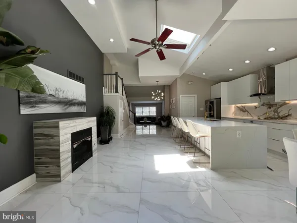 $4,800 | 3332 Philmont Avenue, Huntingdon Valley, PA 19006