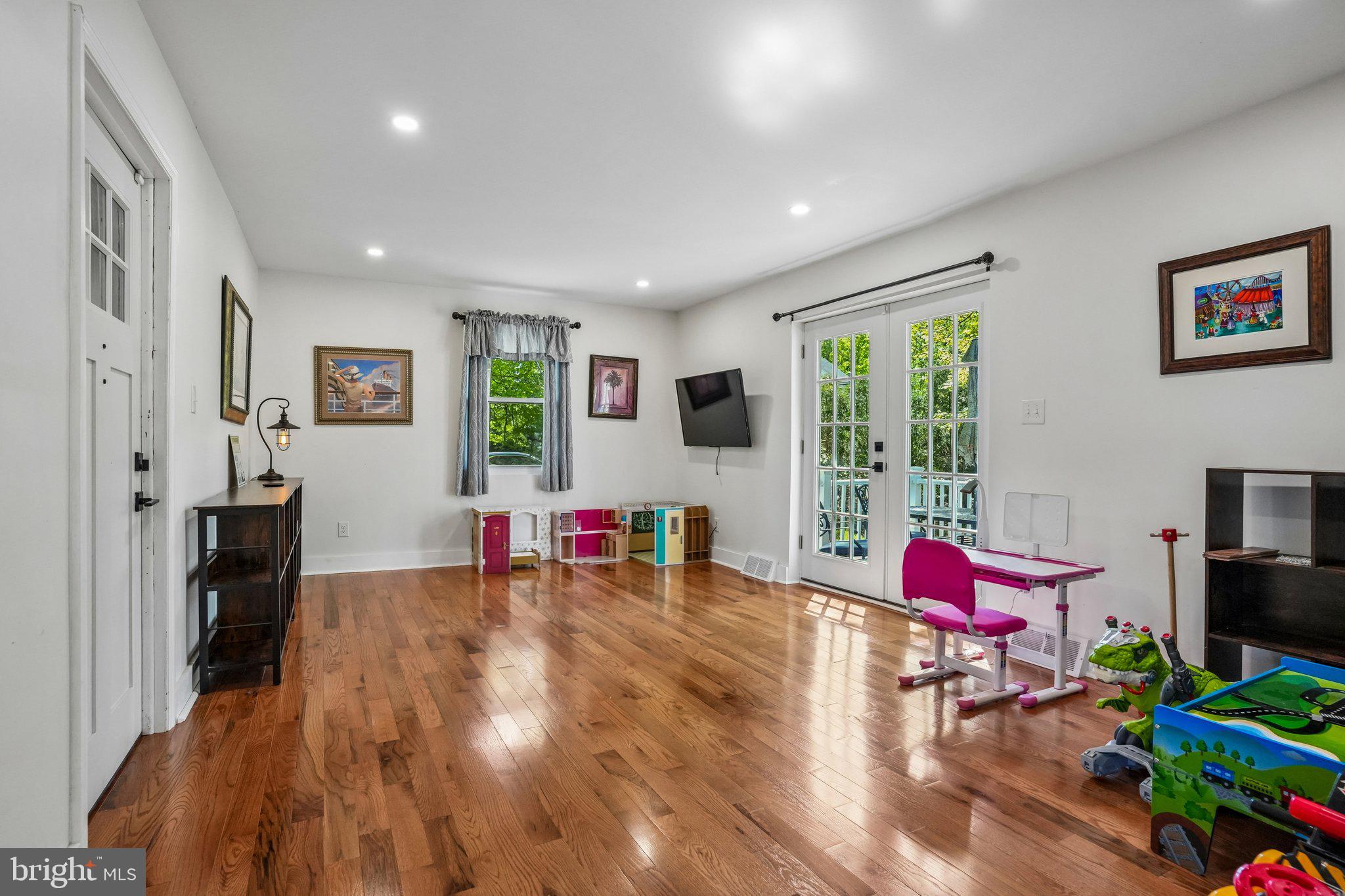 2315 Garwood Road Sicklerville, NJ 08081 - Photo 10 of 33