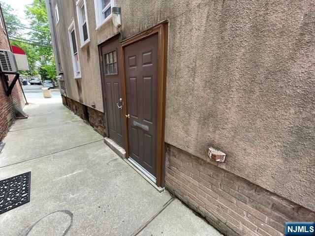 183 County Road, Unit REAR 2 Tenafly, NJ 07670 - Photo 15 of 18 Gallery Image 15