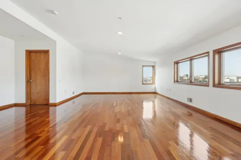 $399,000 | 112 63rd Street, Unit 33, West New York, NJ 07093