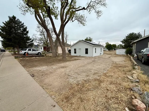 $310,000 | 215 11th Street, Greeley, CO 80631