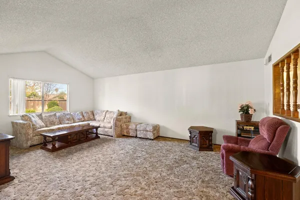 $490,000 | 1001 Zinfandel Place, Modesto, CA 95351