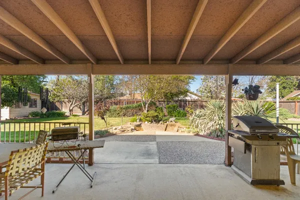 $490,000 | 1001 Zinfandel Place, Modesto, CA 95351