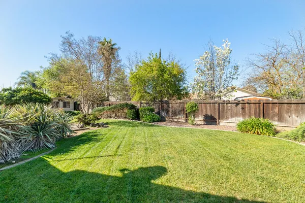 $490,000 | 1001 Zinfandel Place, Modesto, CA 95351