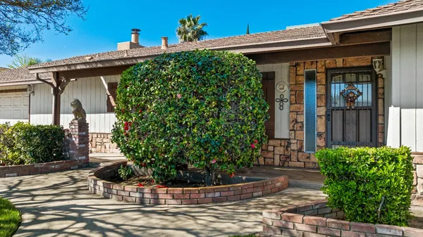 $490,000 | 1001 Zinfandel Place, Modesto, CA 95351