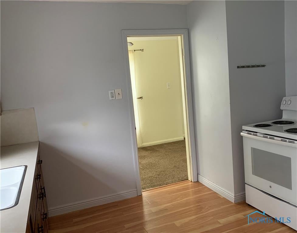607 Southover Road Toledo, OH 43612 - Photo 4 of 20 Gallery Image 4