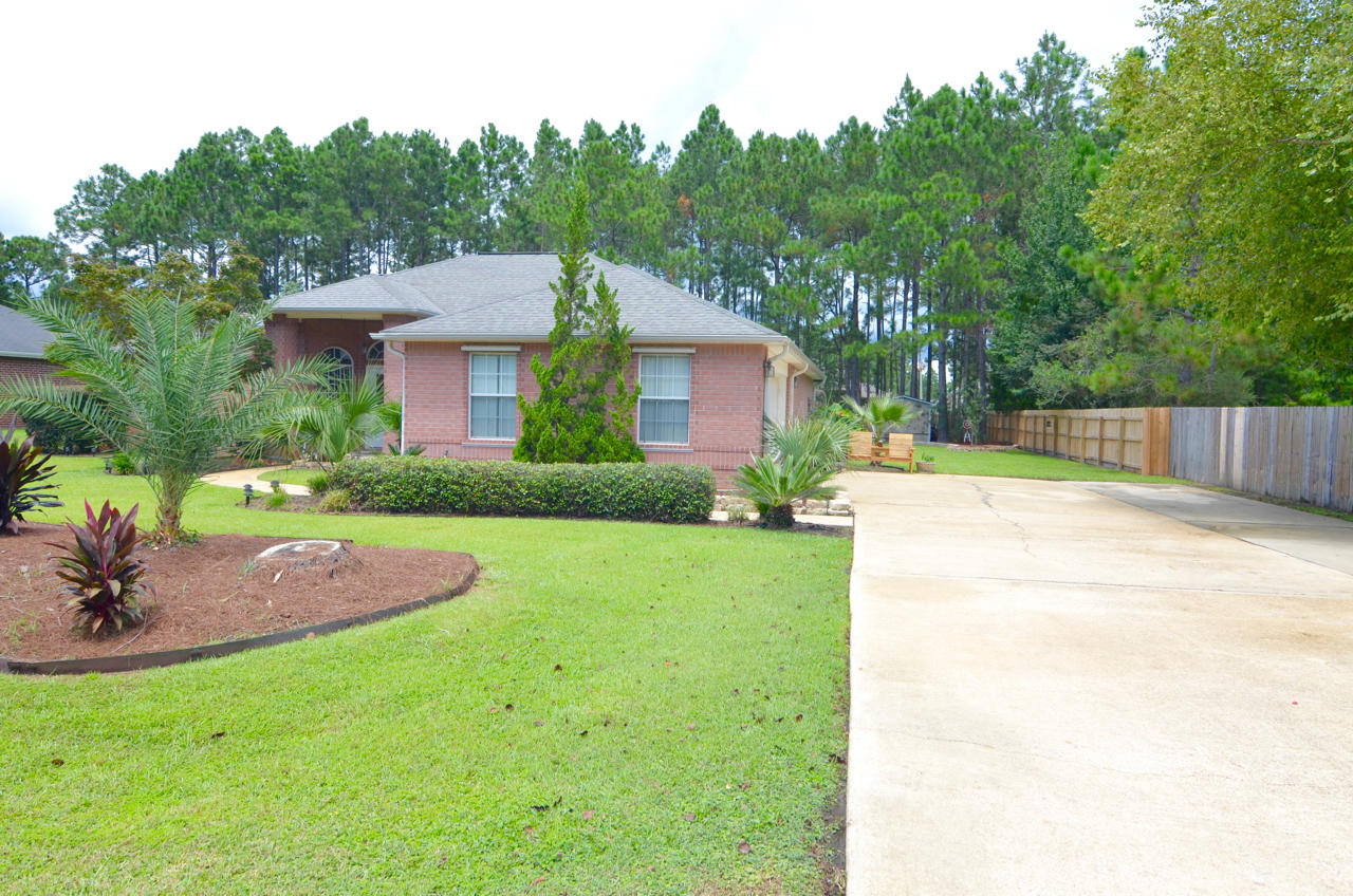 7528 Woodmont Road Navarre, FL 32566 - Photo 12 of 44 DSC_2037