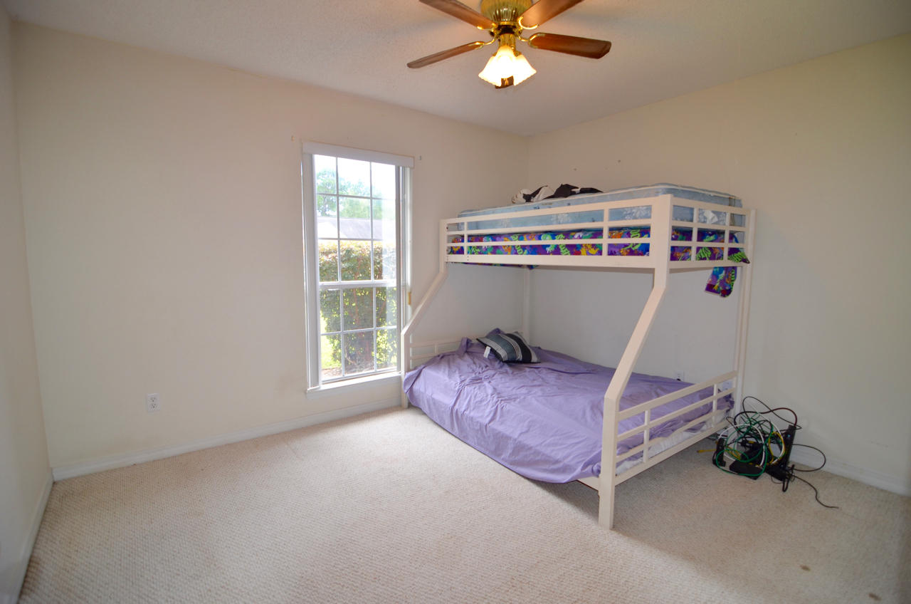 7528 Woodmont Road Navarre, FL 32566 - Photo 31 of 44 DSC_2063
