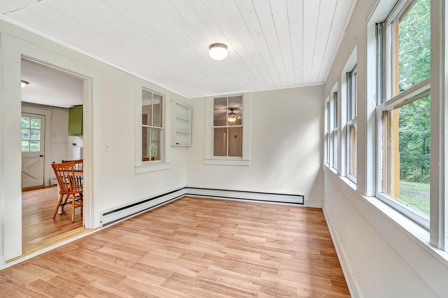 338 Waldoboro Road Friendship, ME 04547 - Photo 25 of 32 20220829131647174910000000-o