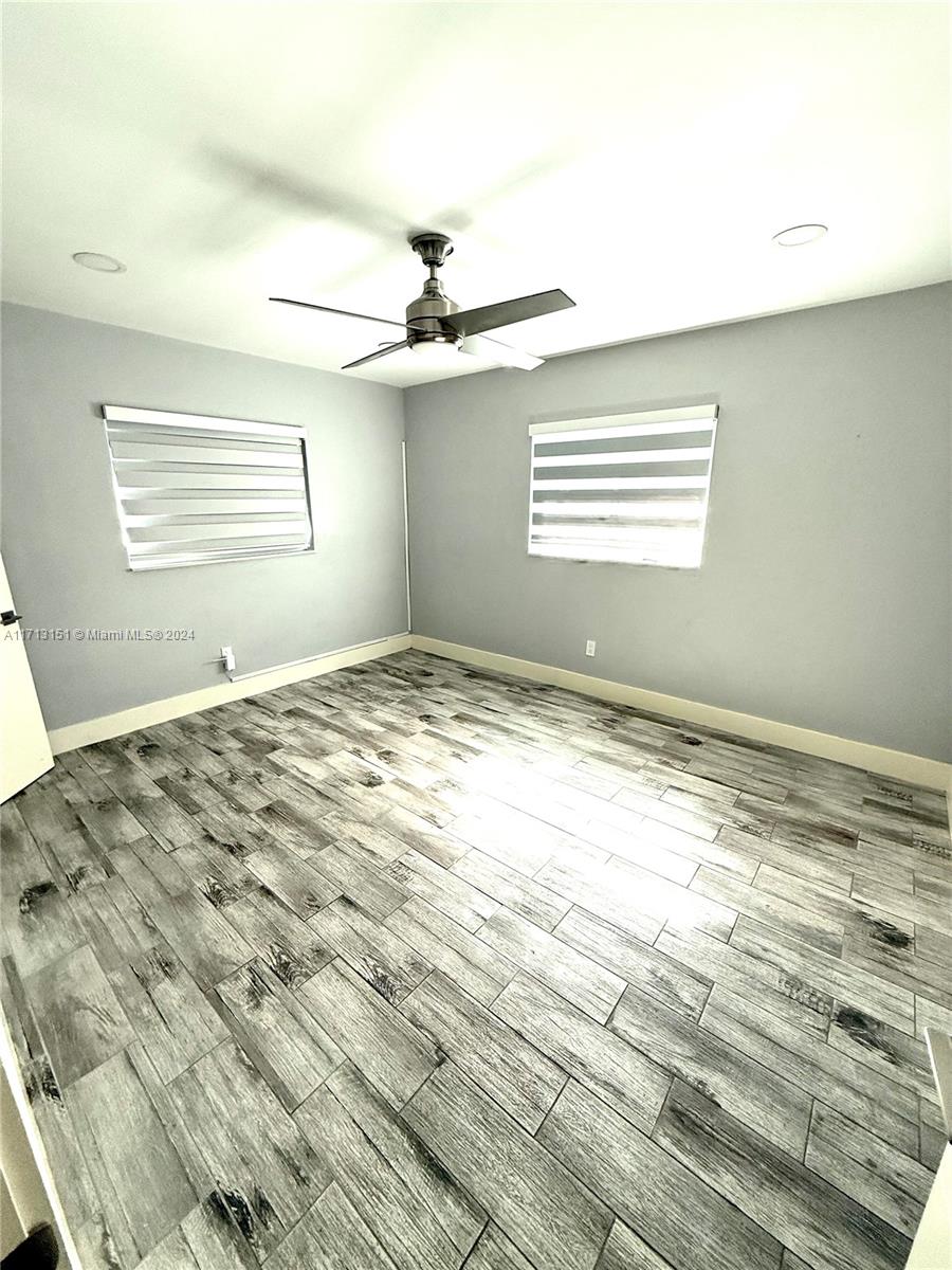 Fairway Estates Miami, FL 33157 - Photo 16 of 34 a view of an empty room with window